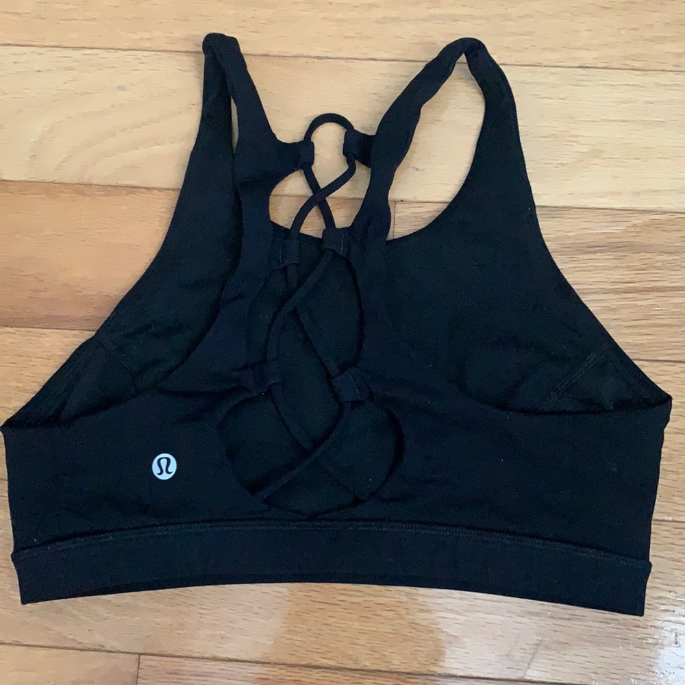 Lululemon Black Sports Bra - Size 6